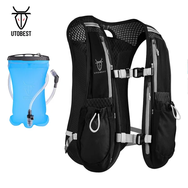 5L UTOBEST Lightweight Trail Running Backpack with 1.5L Water Bladder