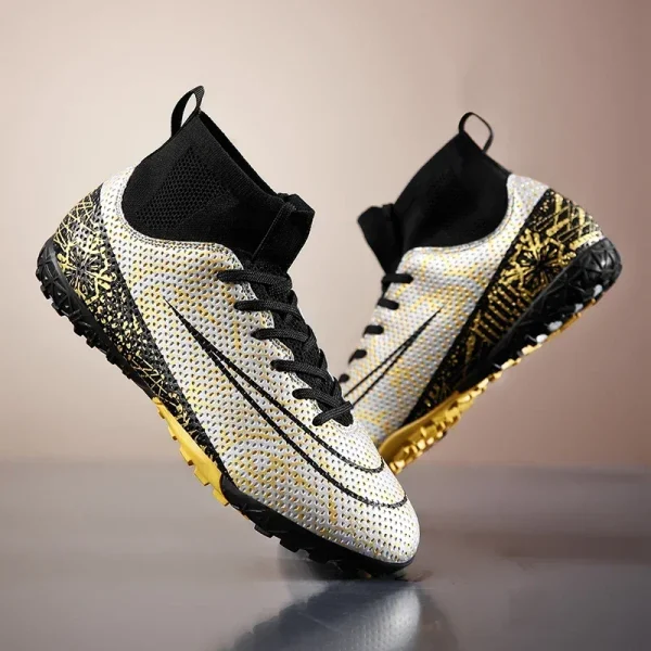 Men Breathable Indoor Turf Soccer Shoes